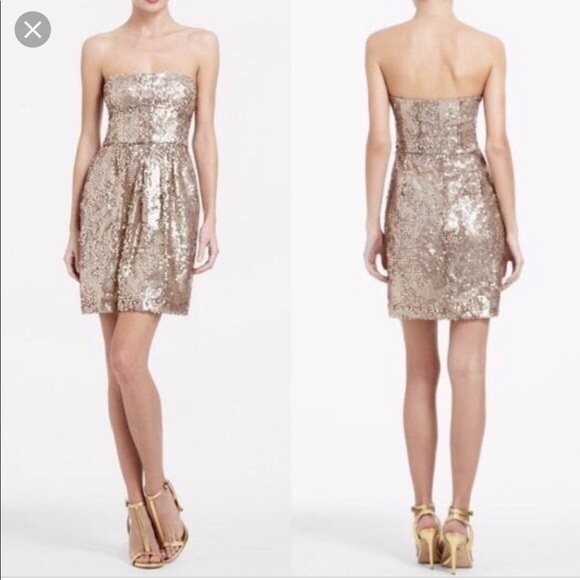 BCBGMaxAzria Dresses & Skirts - BCBGMaxAzria Gold Sequin Mini Dress SHIPS FREE💫